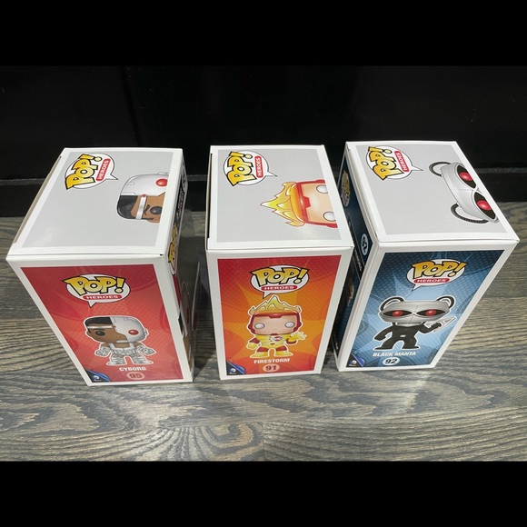 Funko POP! - Cyborg, Firestorm, and Black Manta - Picture 5 of 6